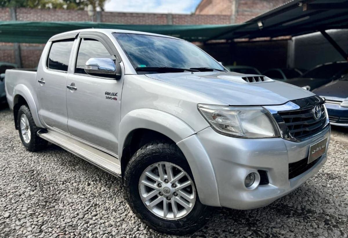 Toyota Hilux 2013